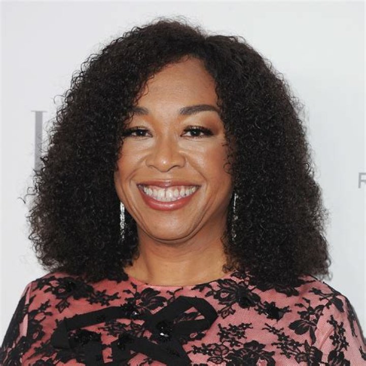 Are the Janoskians broke?