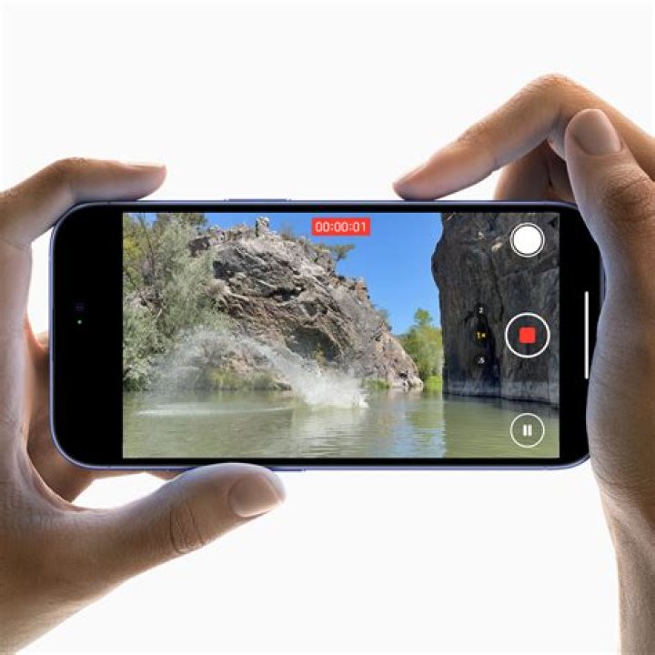 Can iPhone camera be motion activated?