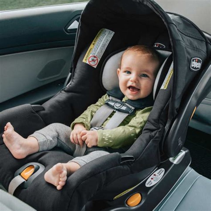 Can you have a carseat in a pickup truck?
