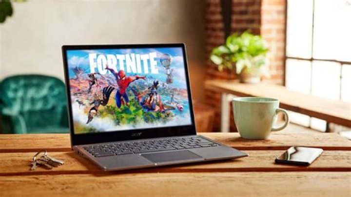 Can you play fortnite on a Chromebook 11?