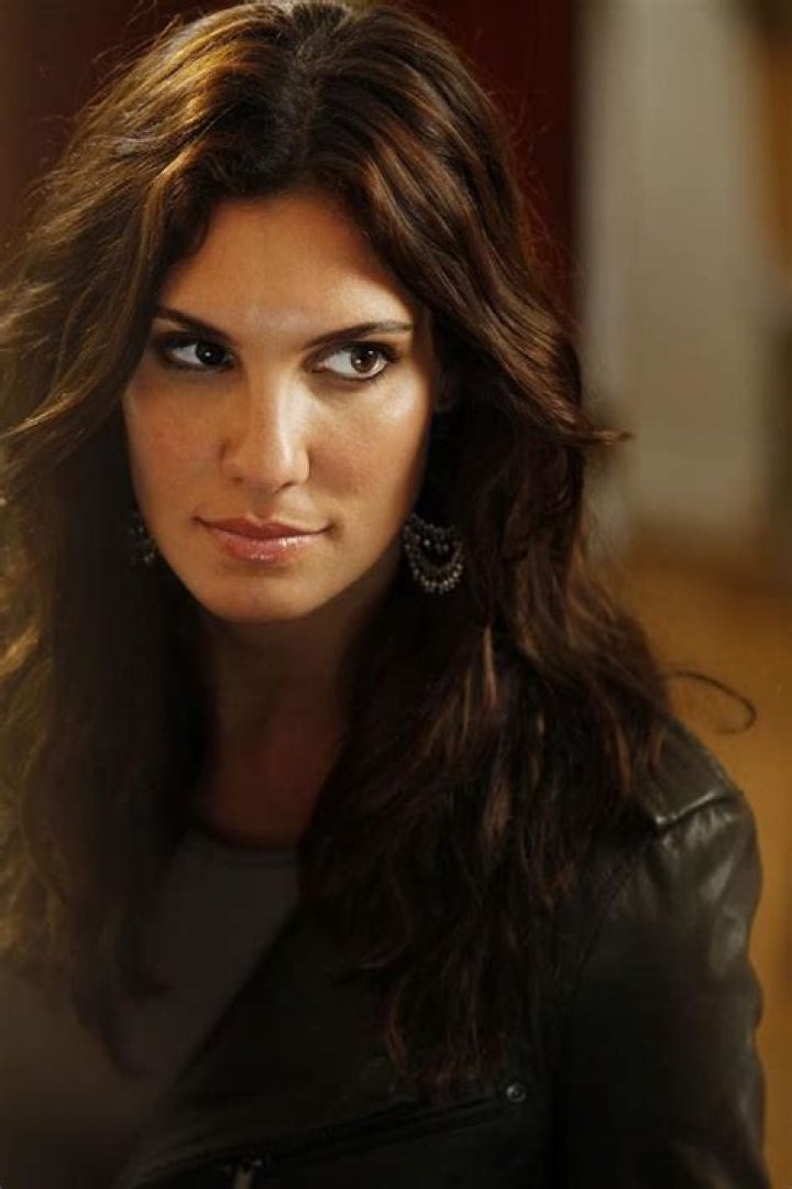 Does Daniela Rush have a glass eye?