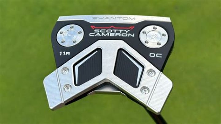 Does Scotty Cameron make a long putter?