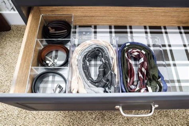 How do I organize my belts?