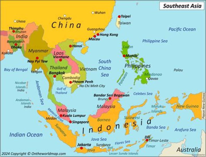 Is it southeast or south east?