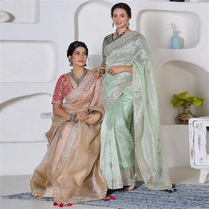 What are Kalyani cotton sarees?