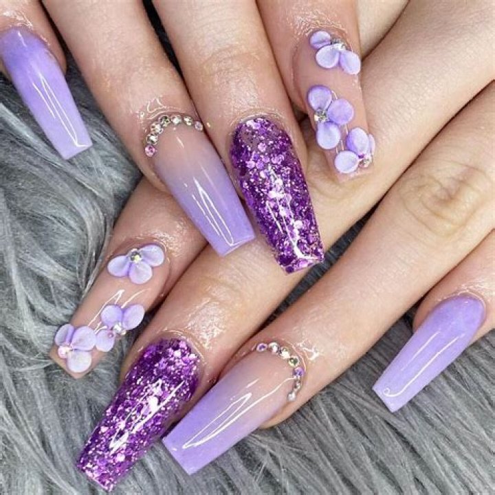 What are the best purple nail ideas?