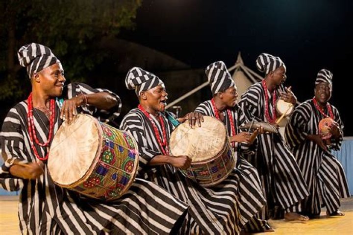What are the culture of Benin?