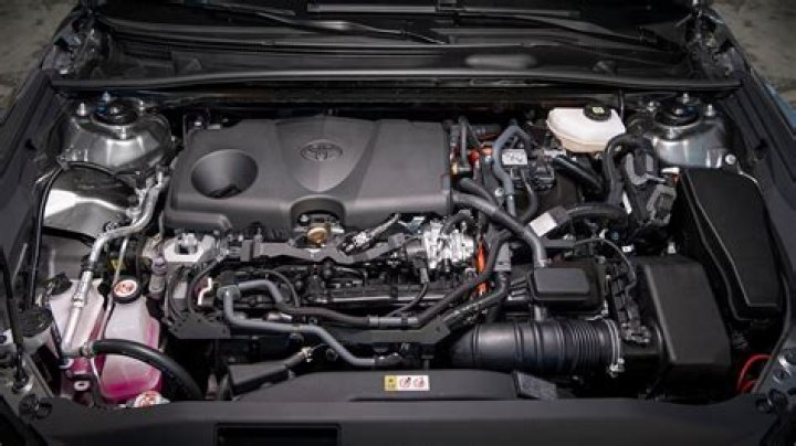 What is Toyota 2L engine?