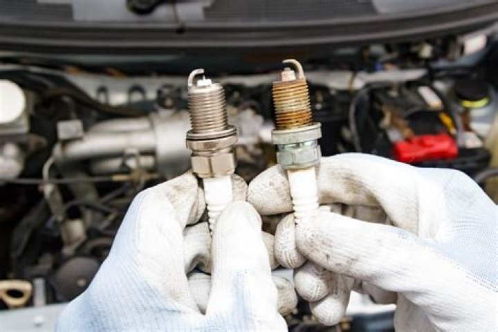 What spark plug does a Seadoo spark use?