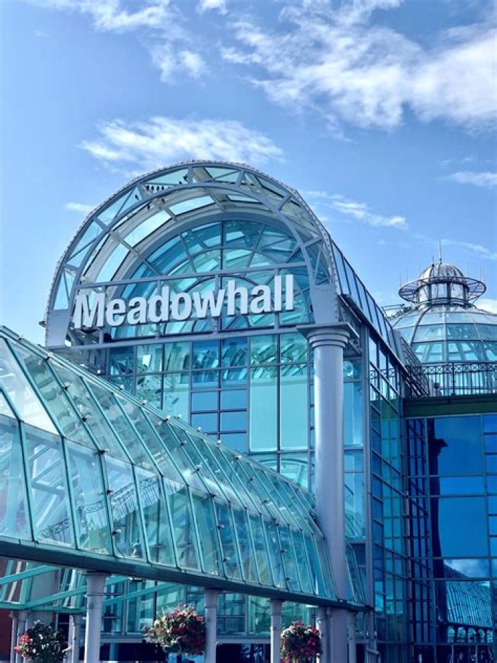 Whats open in Meadowhall?