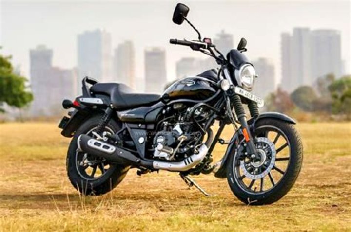 Which is the best Avenger bike in India?